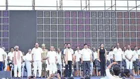 సికింద్రాబాద్ పరేడ్ గ్రౌండ్‌లో 1-డే కౌంట్‌డౌన్ ఈవెంట్