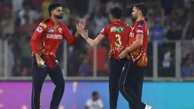 ట్రావిస్, అభిషేక్‌లకు బౌలింగ్ చేయాలంటే ఆ స్టార్ బౌలర్‌కు భయం!