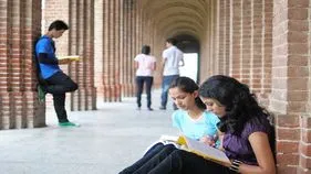 డిగ్రీ పూర్తయినా.. పట్టా రాలే
