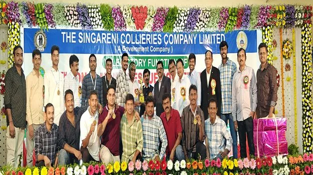 ఆధునిక సాంకేతికతను అందిపుచ్చుకోవాలి