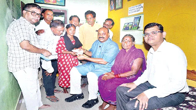 కేంద్ర సహకారంతోనే అభివృద్ధి