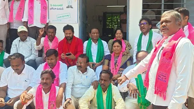 కాంగ్రెస్‌ ప్రభుత్వంలో రైతులకు కన్నీటి కష్టాలే..!