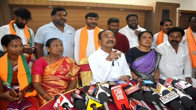 రైతుల గోస పట్టించుకోండి..