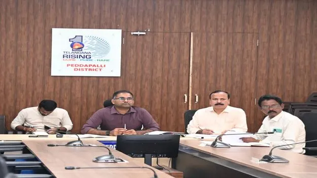 భూముల రీసర్వే త్వరగా పూర్తి చేయాలి 