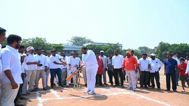 క్రీడా రంగానికి సీఎం అధిక ప్రాధాన్యం 