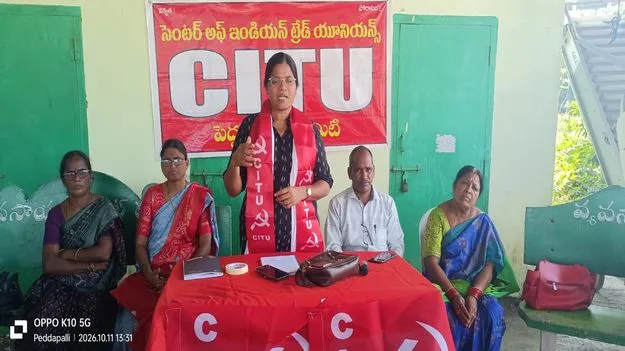 అంగన్‌వాడీ, ఆశా వర్కర్ల సమస్యలు పరిష్కరించాలి