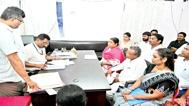 35 జడ్పీటీసీ , 143 ఎంపీటీసీ నామినేషన్ల తిరస్కరణ 