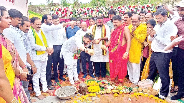 ఇచ్ఛాపురంలో పోర్టు