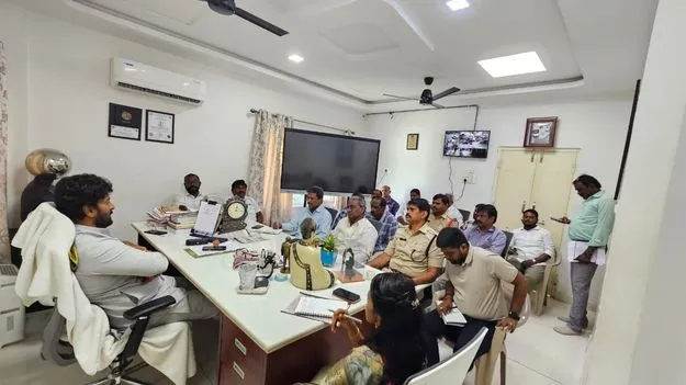 దసరా ఉత్సవాలకు పకడ్బందీ ఏర్పాట్లు చేయాలి