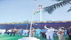 జిల్లా సమగ్రాభివృద్ధికి కృషి