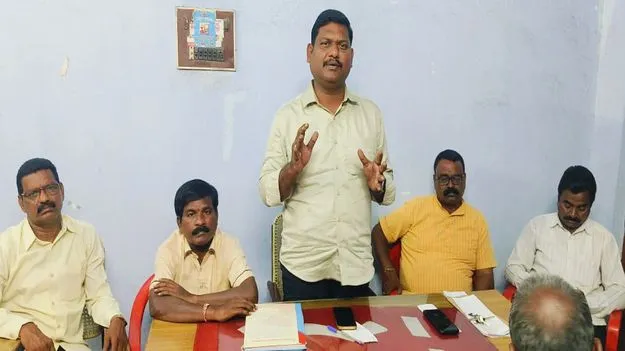కరెంట్‌ చార్జీల పెంపు యోచనను  విరమించుకోవాలి 