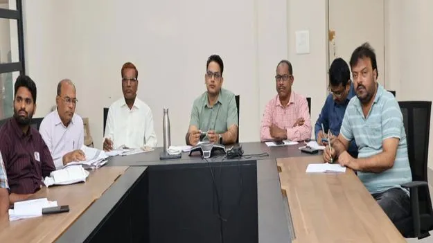 kumaram bheem asifabad- పశుగ్రాసం సాగుపై దృష్టి సారించాలి