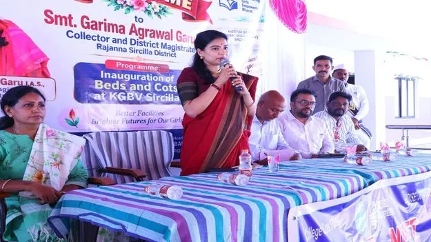 విద్యార్థులు ఉత్తమ పౌరులుగా ఎదగాలి