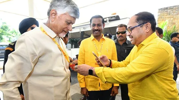 పార్టీయే సుప్రీం!