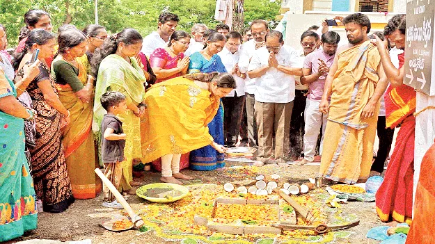 హామీలను నెరవేరుస్తున్నాం