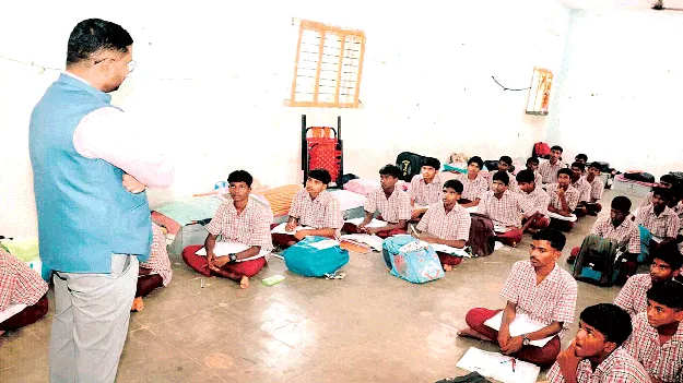 విద్యార్థుల్లో అభ్యసన సామర్థ్యాలు మెరుగుపడాలి