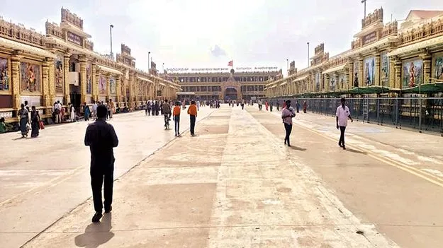 మంత్రాలయంలో 35 డిగ్రీల ఉష్ణోగ్రత 
