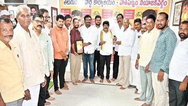   నిరుపేదలకు ప్రభుత్వం ఆసరా