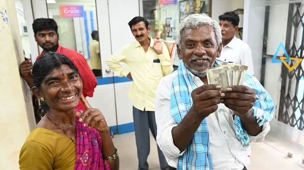 46 లక్షల రైతుల ఖాతాల్లో 3 వేల కోట్లు జమ