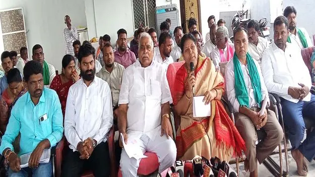 kumaram bheem asifabad- నిషేధిత జాబితా పేరిట సామాన్యులకు ఇబ్బందులు 
