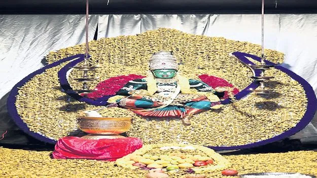 ఛండికా నమోస్తుతే...