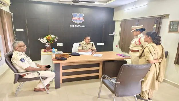 బాధితులకు సత్వర సాయం అందించాలి