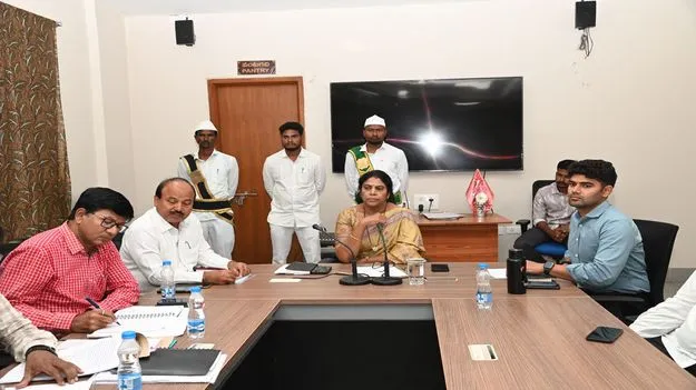 kumaram bheem asifabad- పత్తి కొనుగోళ్లకు ఏర్పాట్లు చేయాలి