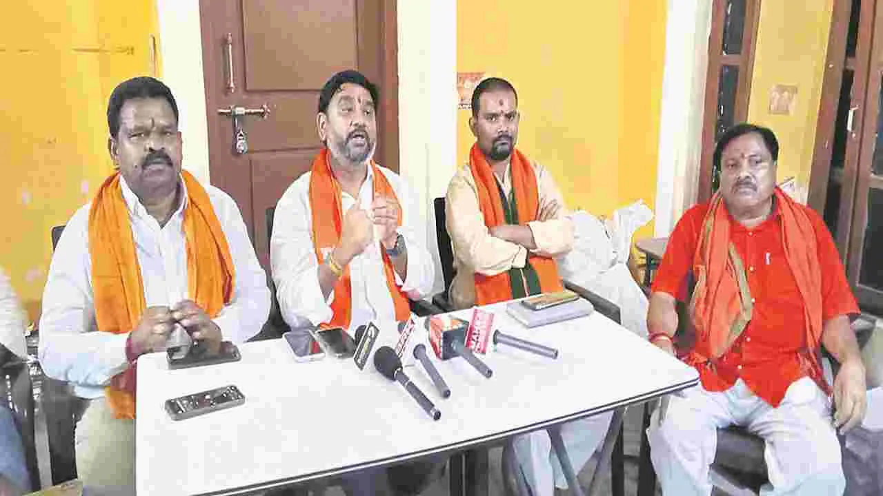 kumaram bheem asifabad- మైనార్టీల కోసమే విమోచనానికి దూరం