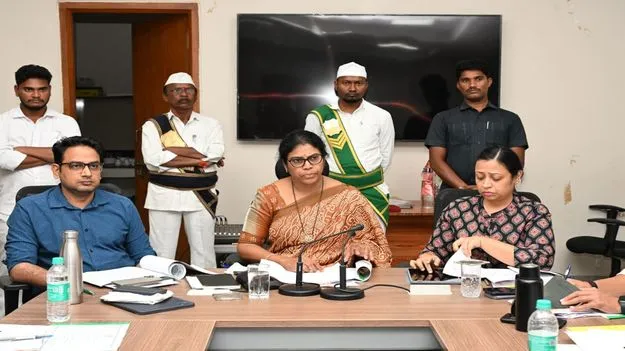 kumaram bheem asifabad- రోడ్డు ప్రమాదాలను నివారించాలి