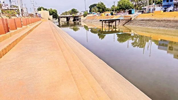 ఘాట్‌ మెరిసె... లోకేశ్‌ మురిసె..!