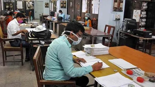 నాడు తప్పుటడుగులు.. నేడు తిప్పలు