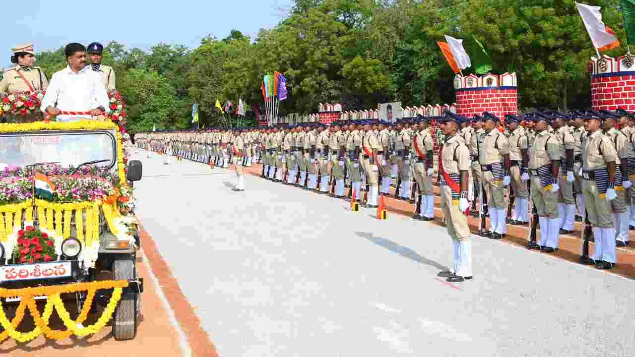 కానిస్టేబులే పోలీస్ బాస్ – general కానిస్టేబులే పోలీస్ బాస్ – general
