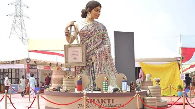 7 రోజుల్లో కోట్ల విక్రయాలు