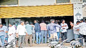 మద్యం షాపుల రెన్యువల్‌