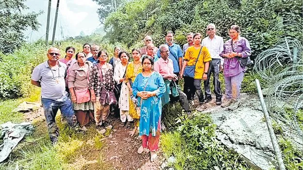 వరదల్లో చిక్కుకున్న 57మంది తమిళులు