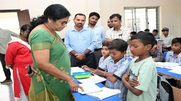 kumaram bheem asifabad- విద్యార్థులకు అర్థమయ్యే రీతిలో బోధించాలి