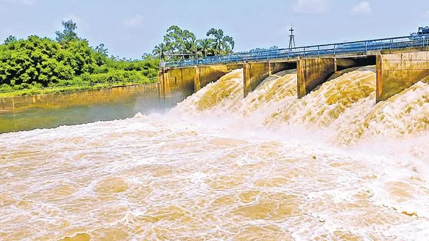 చంద్రబాబుకు పేరు రావొద్దంతే!