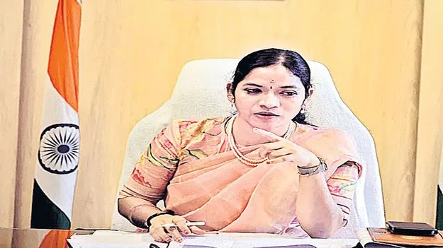 పీజీఆర్‌ఎస్‌లో రెవెన్యూ క్లినిక్‌ నిర్వహించాలి