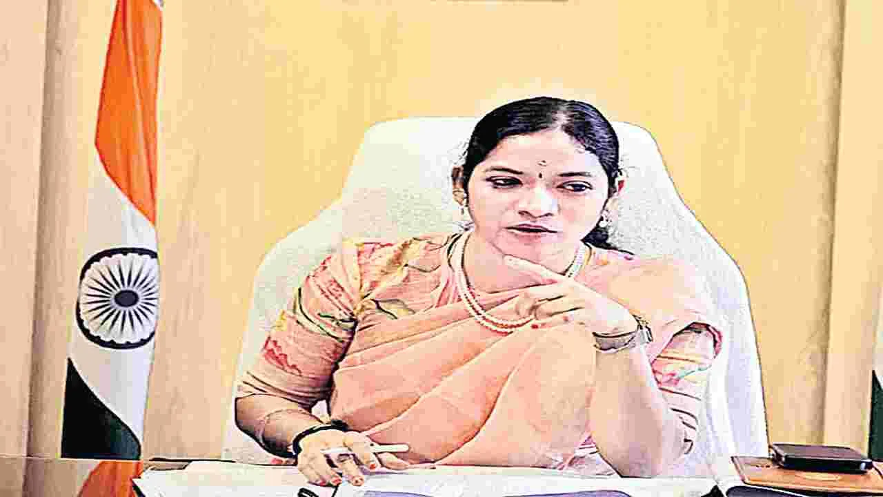 పీజీఆర్‌ఎస్‌లో రెవెన్యూ క్లినిక్‌ నిర్వహించాలి