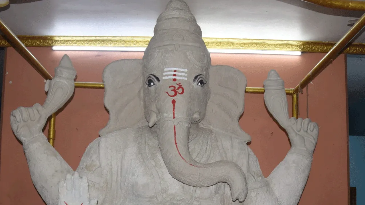 వినాయకుడి పూజకు వేళాయె!