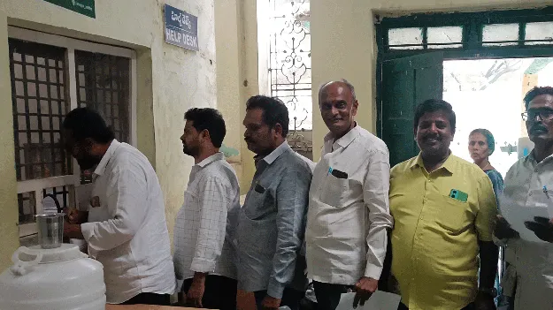 పన్ను బకాయిల పంట పండింది