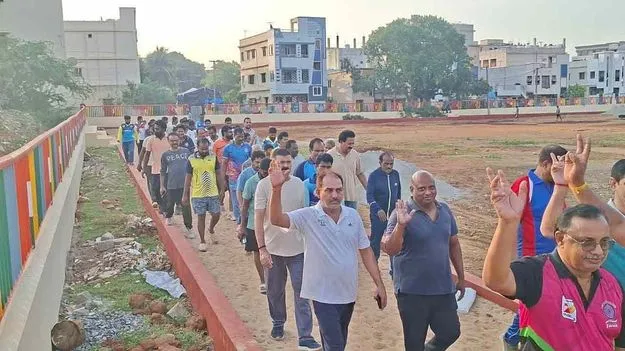 ‘అక్షరం అండ’తో... స్పోర్ట్పు కాంప్లెక్స్‌కు మోక్షం