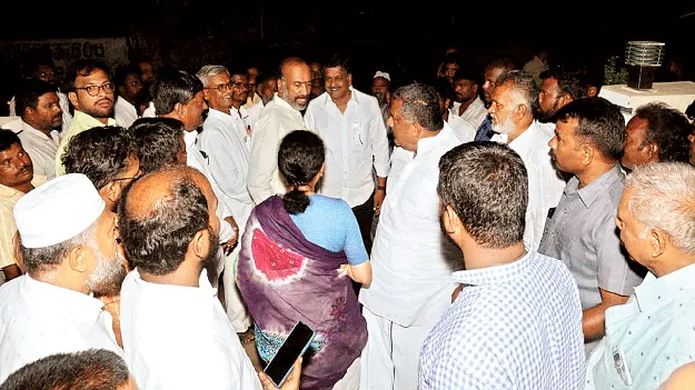 సమన్వయంతో పార్టీని గెలిపించాలి
