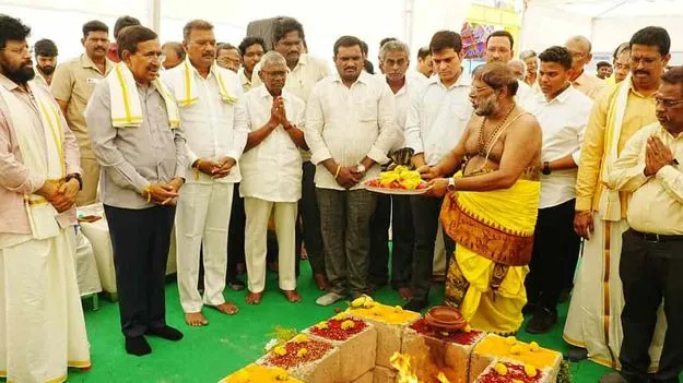 క్వాంటం వ్యాలీ ట్విన్‌ టవర్స్‌కు శంకుస్థాపన