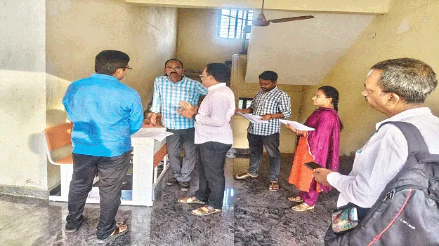  ఎన్నికల నిర్వహణకు పకడ్బందీ ఏర్పాట్లు చేయాలి 