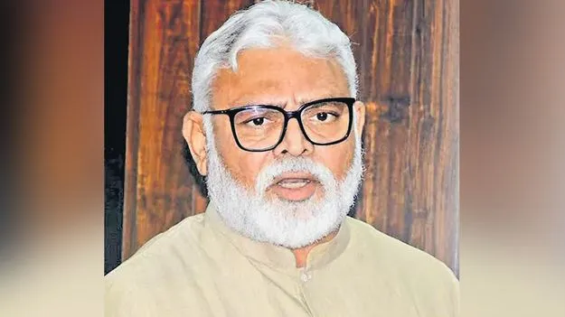 వైద్య నివేదికలు సమర్పించండి