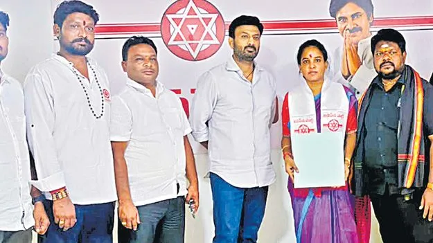 ఎటపాక జడ్పీటీసీ ఎన్నికలో కూటమి గుర్తు లేకుండానే బ్యాలెట్‌