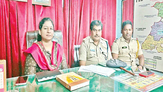 20 మద్యం దుకాణాలకు రెన్యువల్‌ ప్రక్రియ