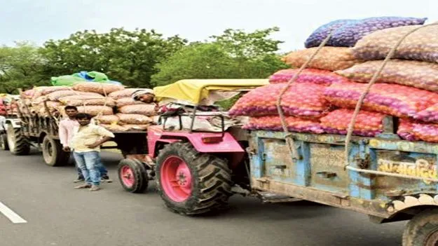    ఉల్లి కోసం పరుగులు