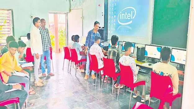 గురుకులంలో అధునాతన బోధన